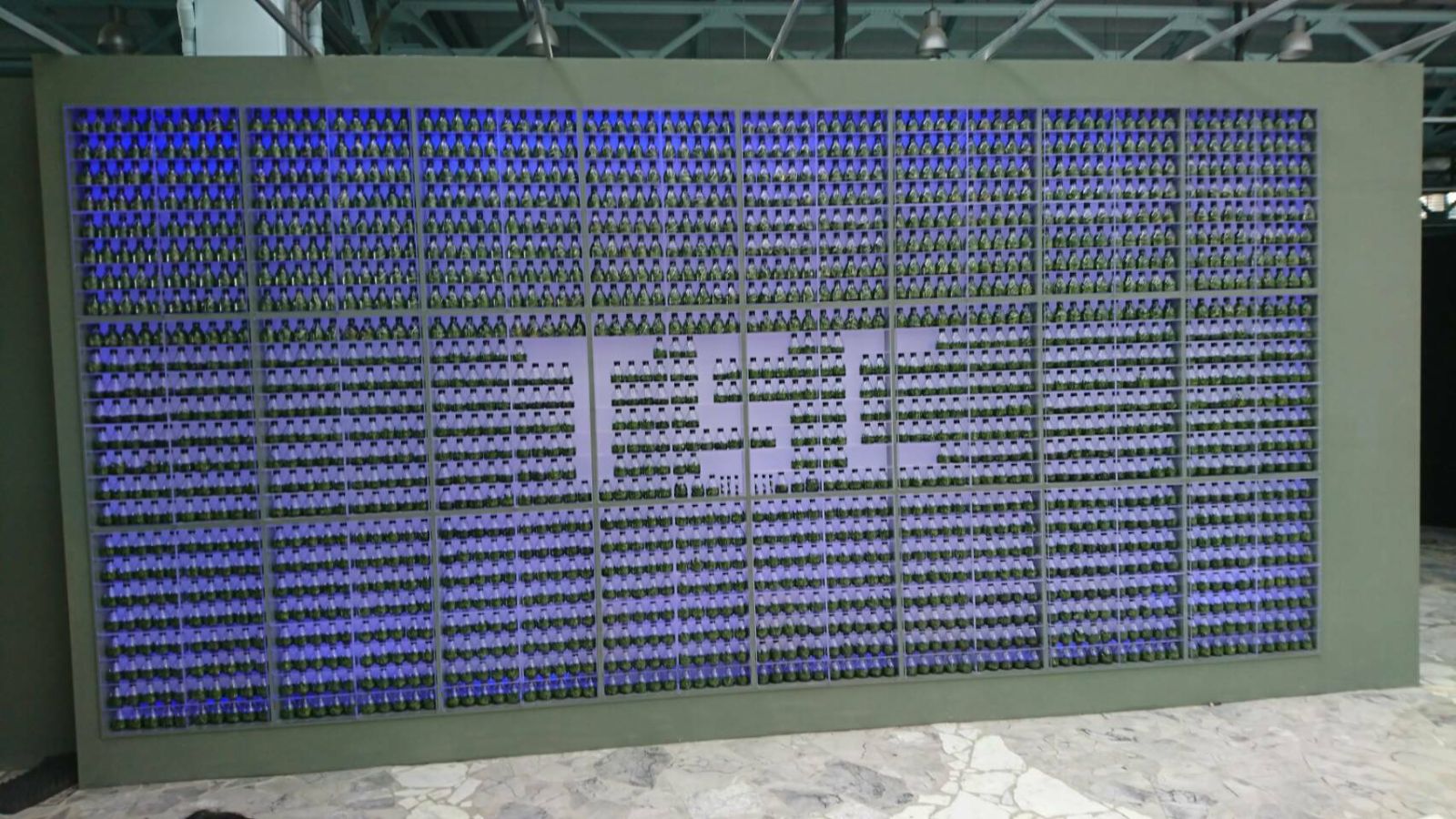 LED
