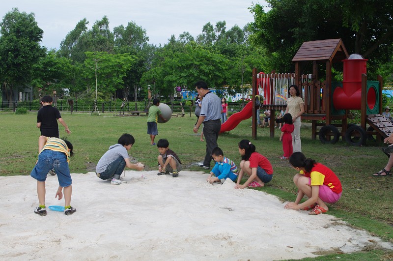 遊戲區兒童戲砂