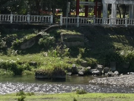 連結 光復溪的橋墩殘跡