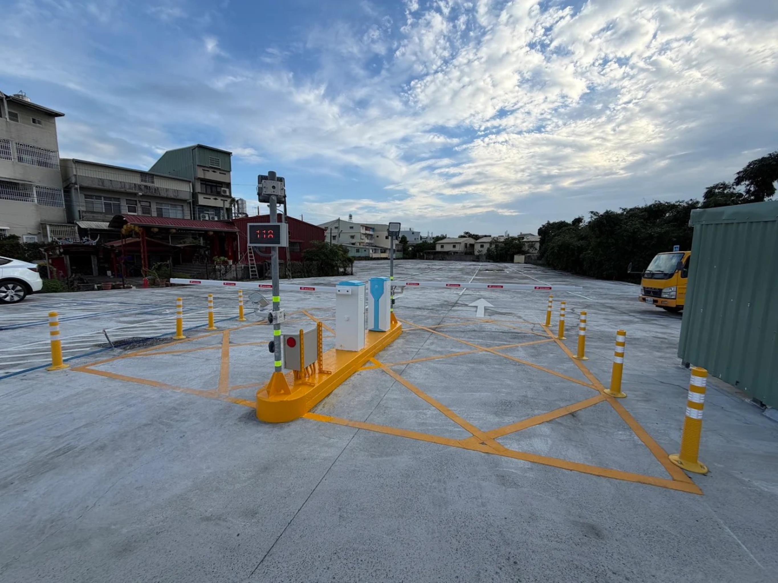 連結 台糖屏東民生停車場